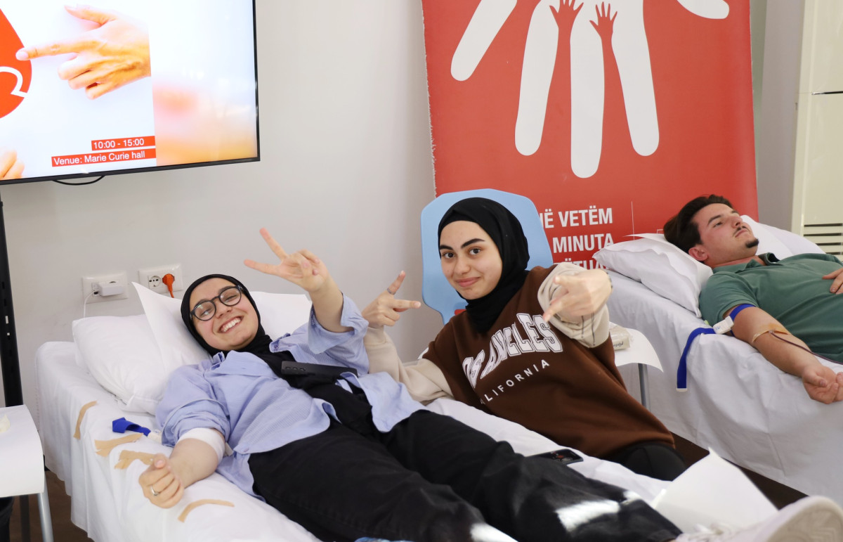 Western Balkans University Life Vector Club Organizes Successful Blood Donation Campaign