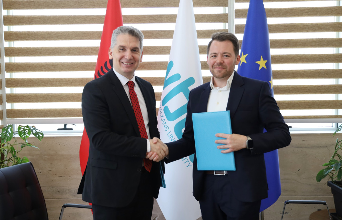 Praktikat në fokus, WBU nënshkruan marrëveshje bashkëpunimi me RE-ALIS