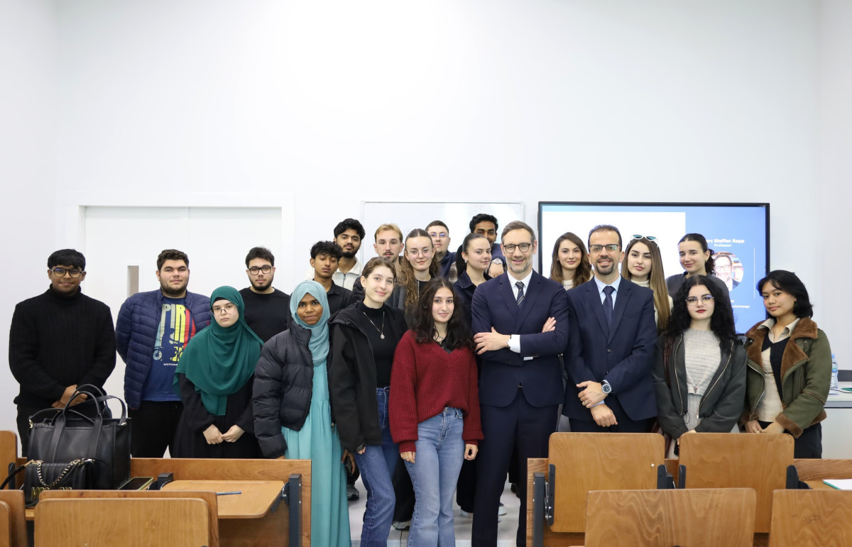 Open Lecture with Prof. Dr. Marc S. Rapp: Finances and Family Businesses